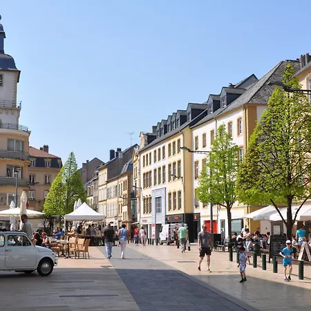 En Centre Pietonnier Proche De La Gare Apartment